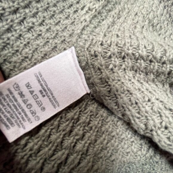 Free People Size XS Olive Green Sunset Cold Shoulder Thermal Knit Sweater Tunic - Picture 4 of 8